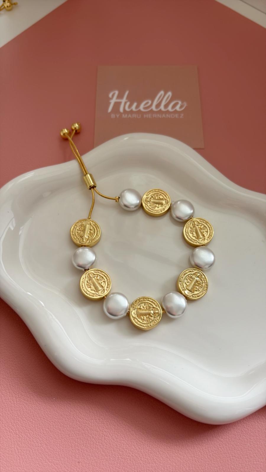 Brazalete San Benito perla dije