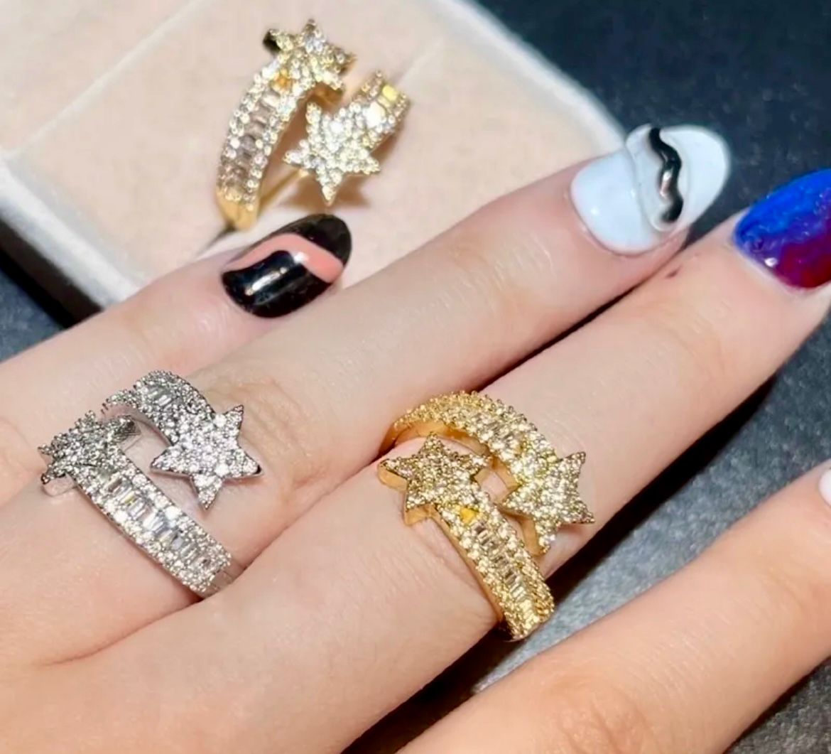 Anillo ajustable doble estrella