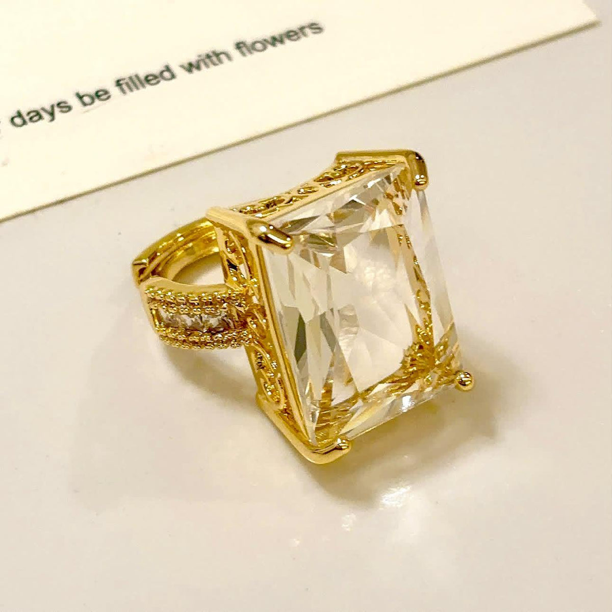 Anillo Elegante cuadrado