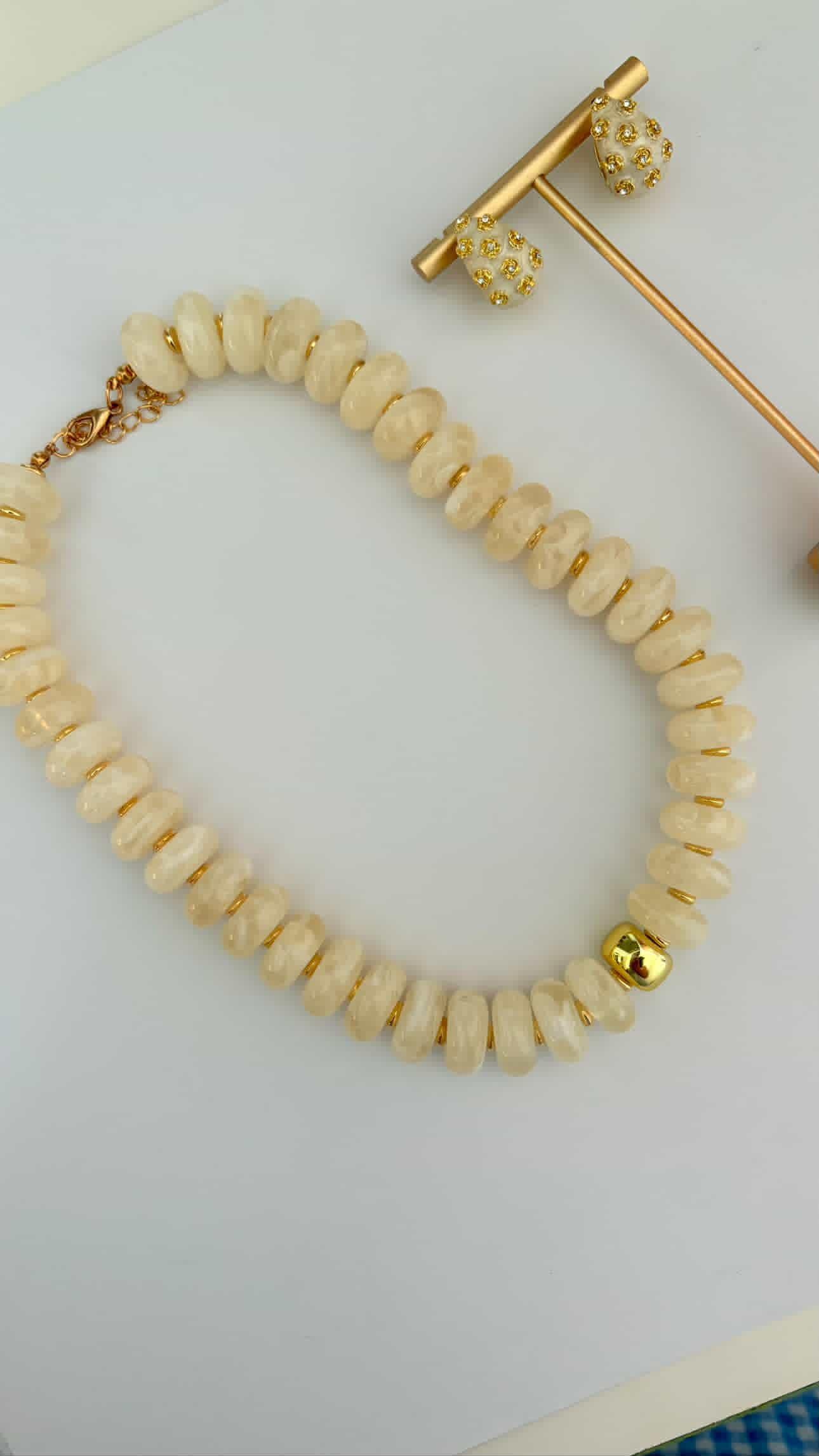 Collar Neutro