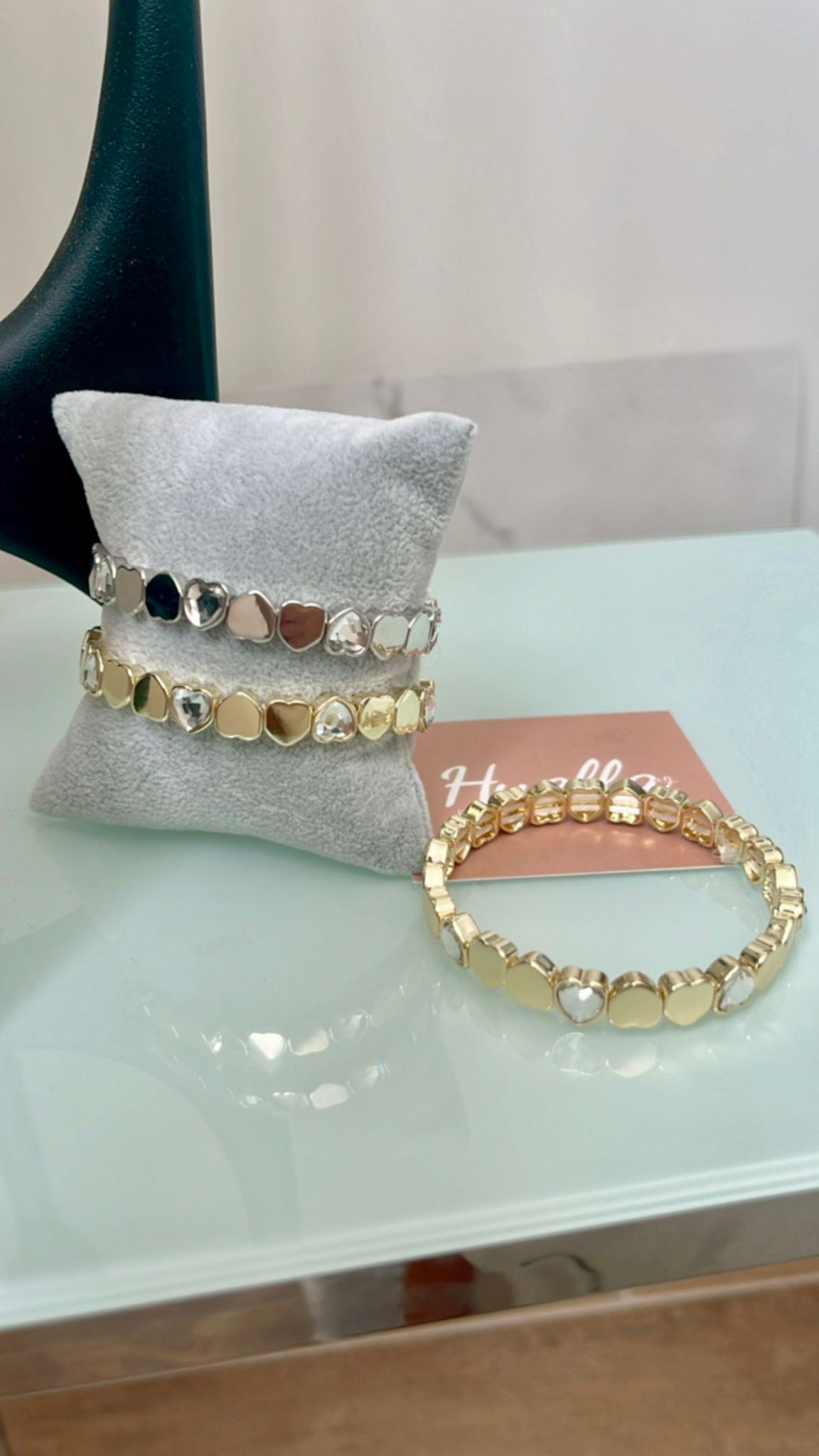 Brazalete corazón cristal /y corazones cristal y sólido