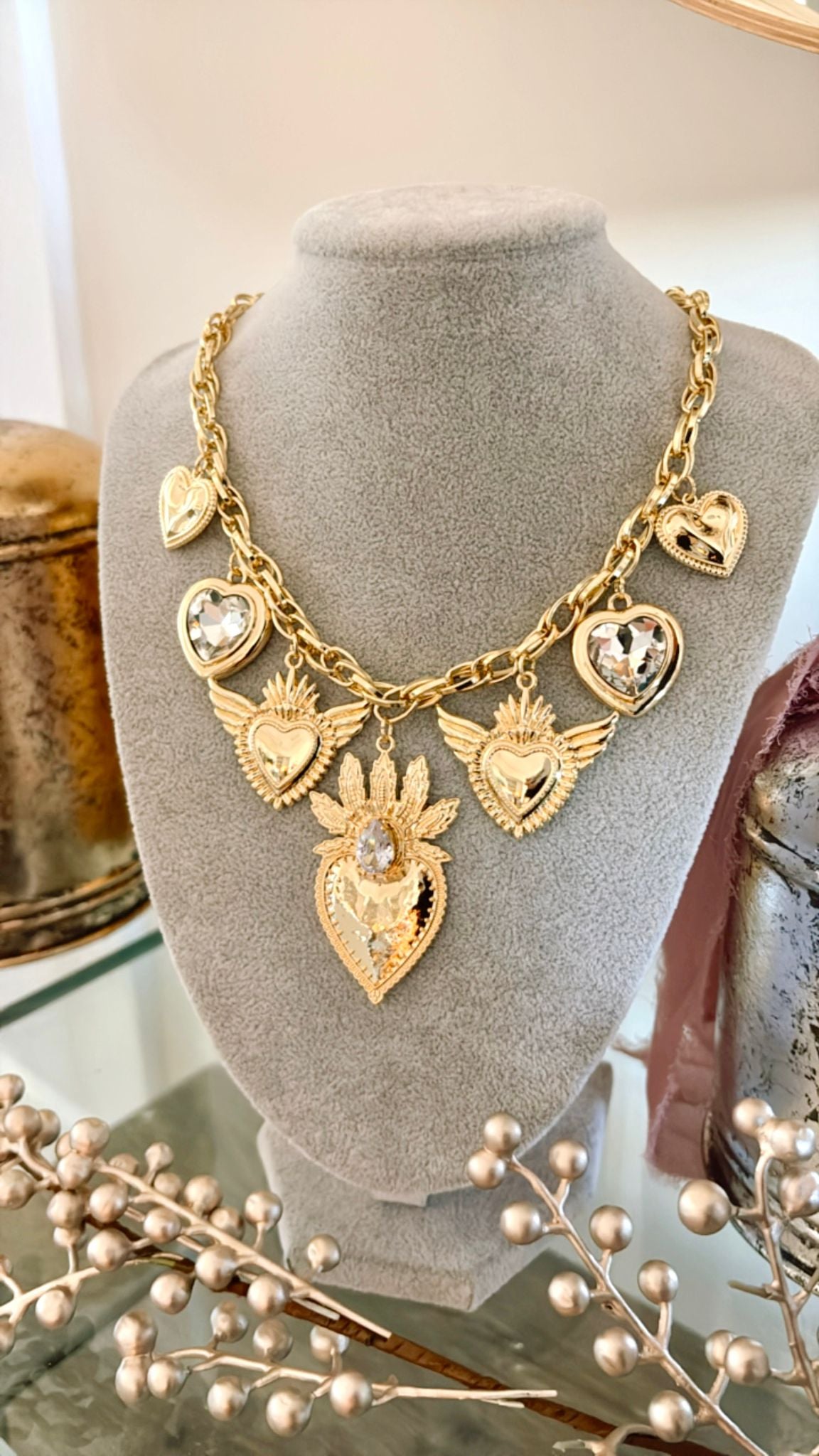 Collar Sagrados corazones
