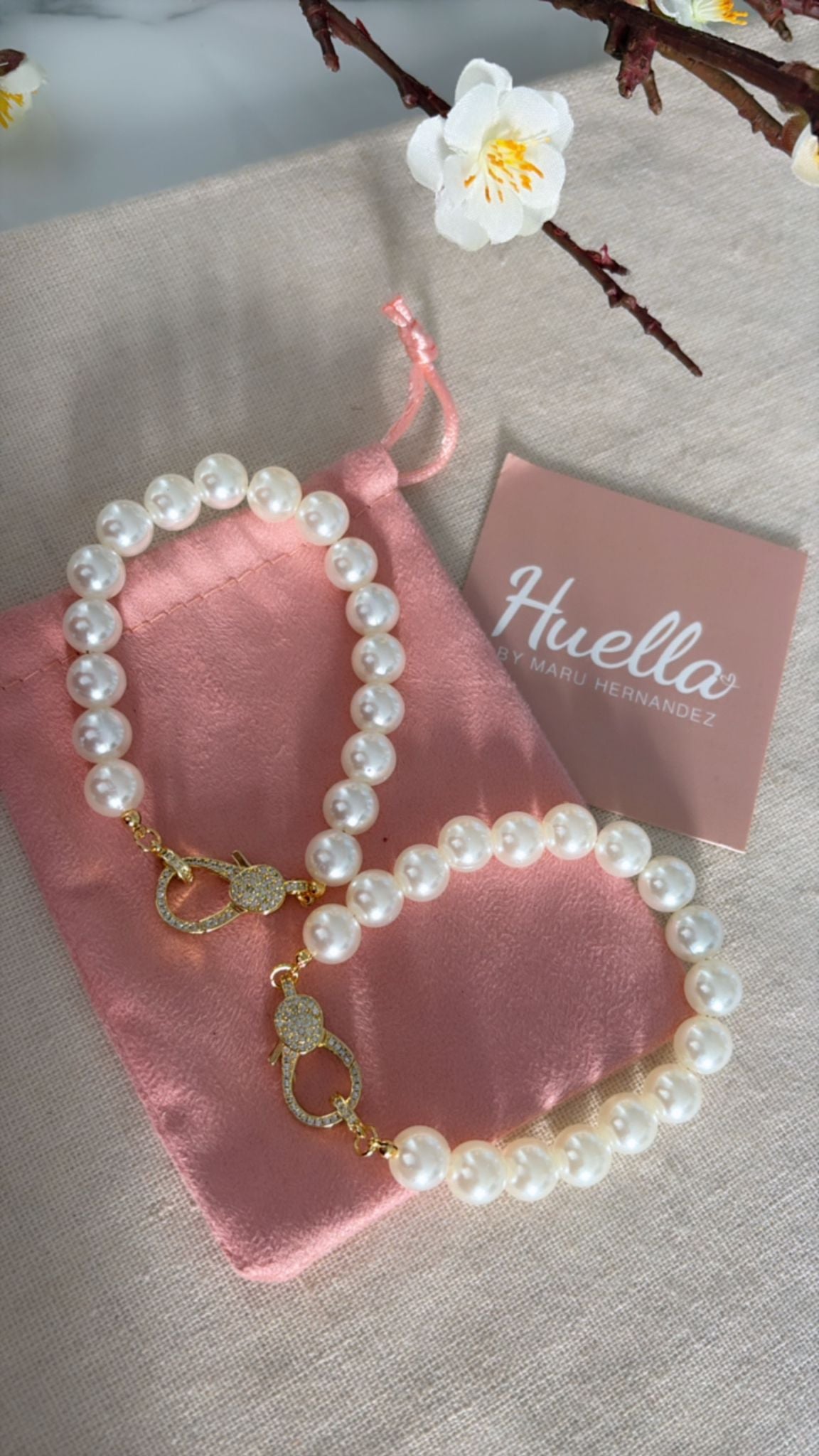 Brazalete perla pedrería