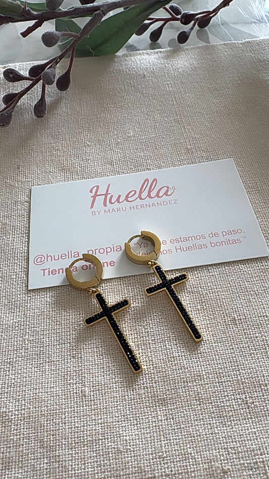 Aretes cruz negra grandes