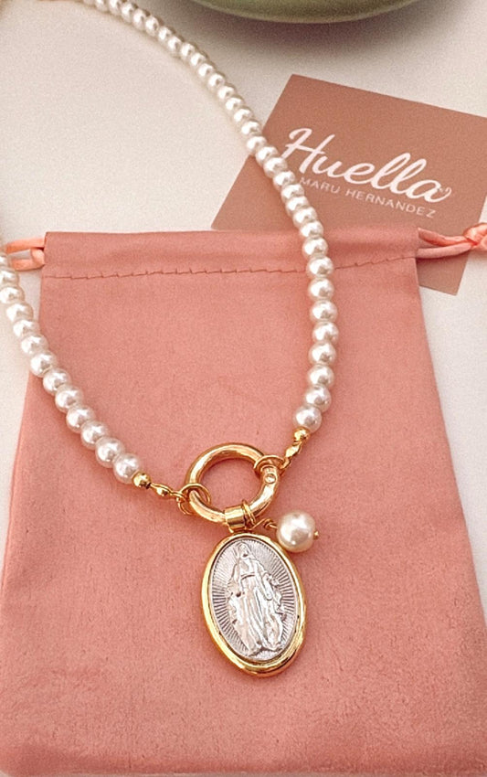 Collar llena de Fe