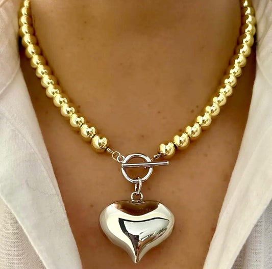 Collar dorado corazón plata