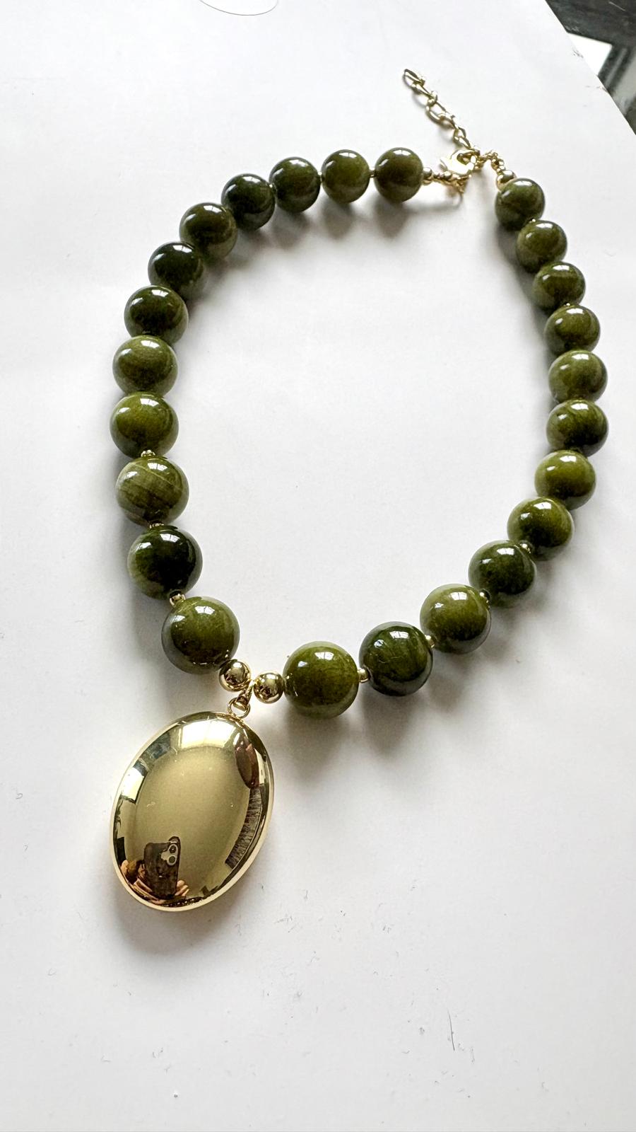 Collar Olivo