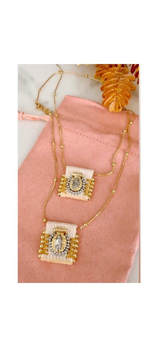 Cadena escapulario crudo virgen