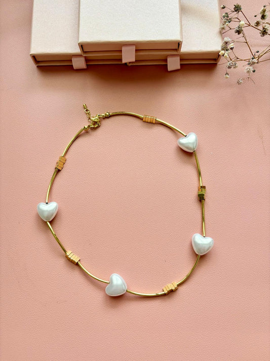 Collar corazones perlas