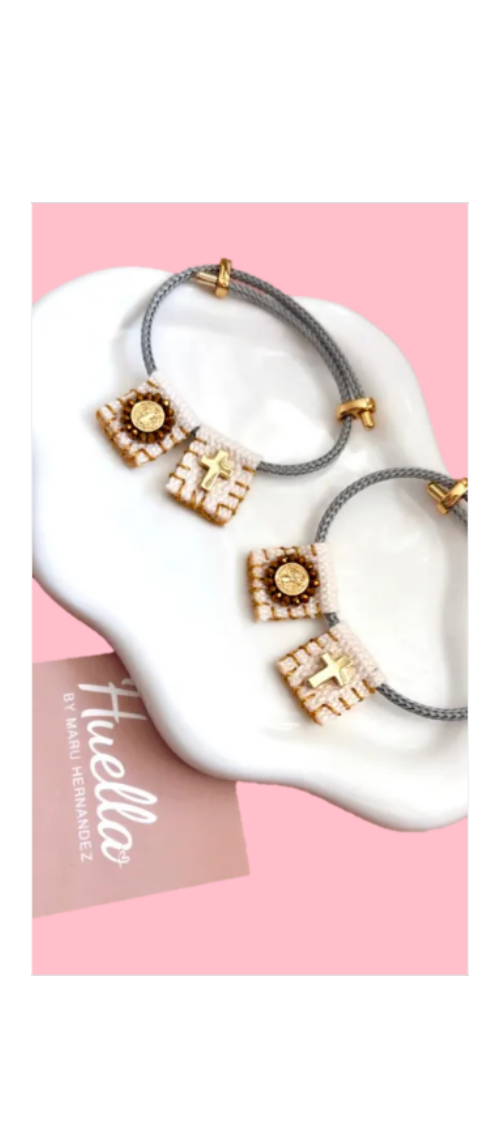 Brazalete Escapulario pulso gris