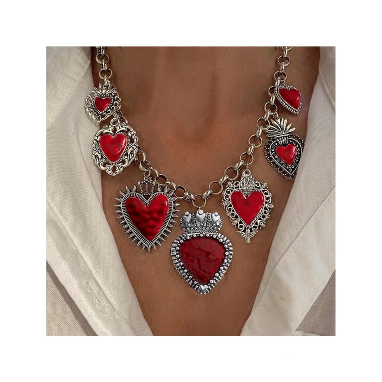 Collar Corazones Rojos en plateado