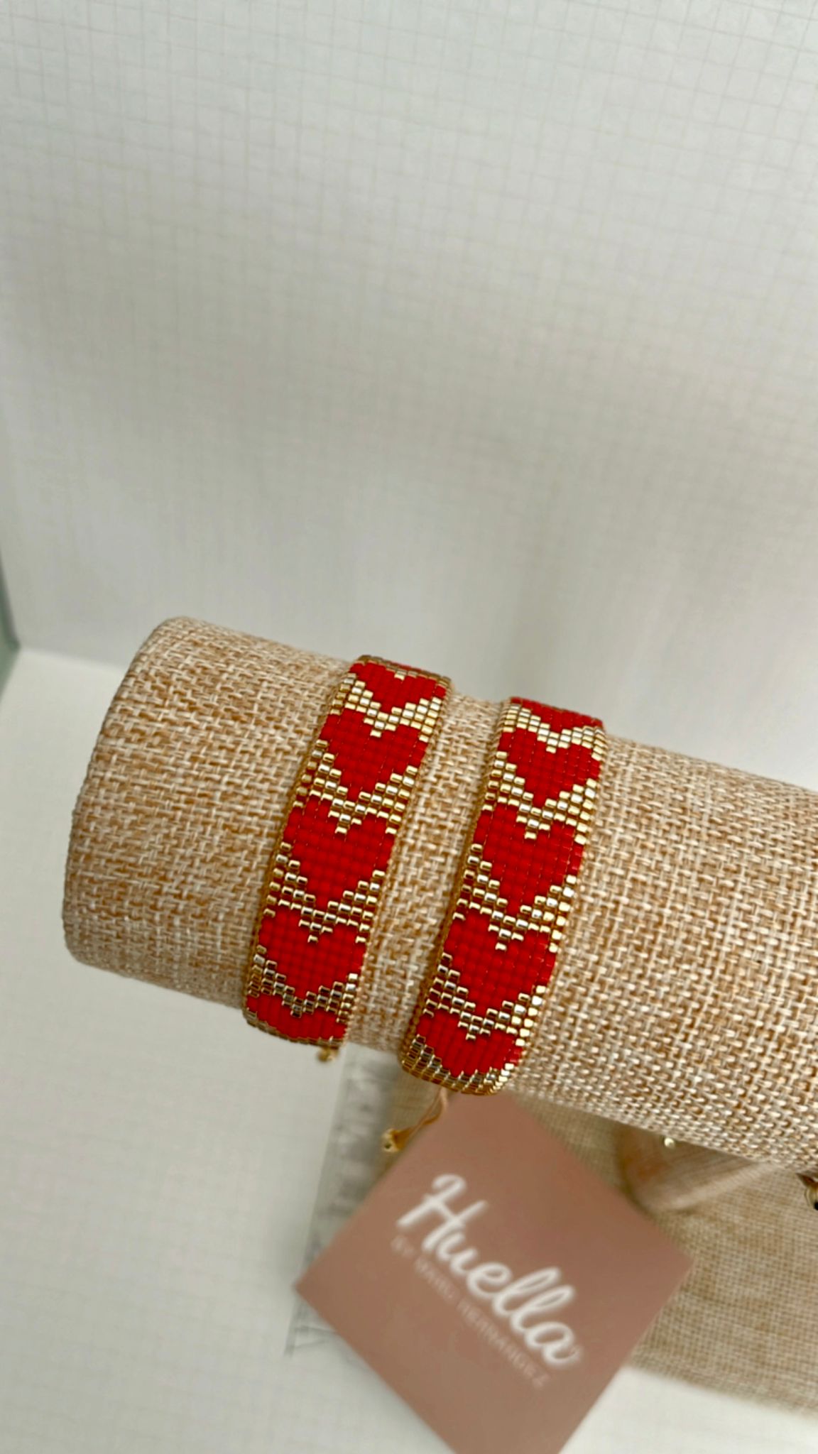 Brazalete Miyuki corazones Rojos