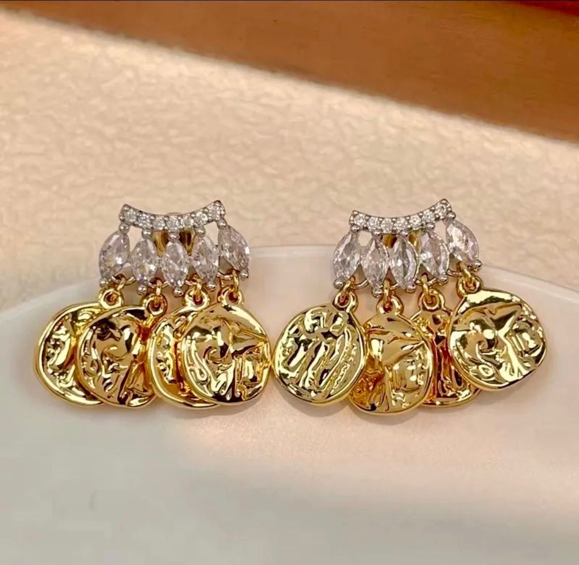 Aretes cristal moneda