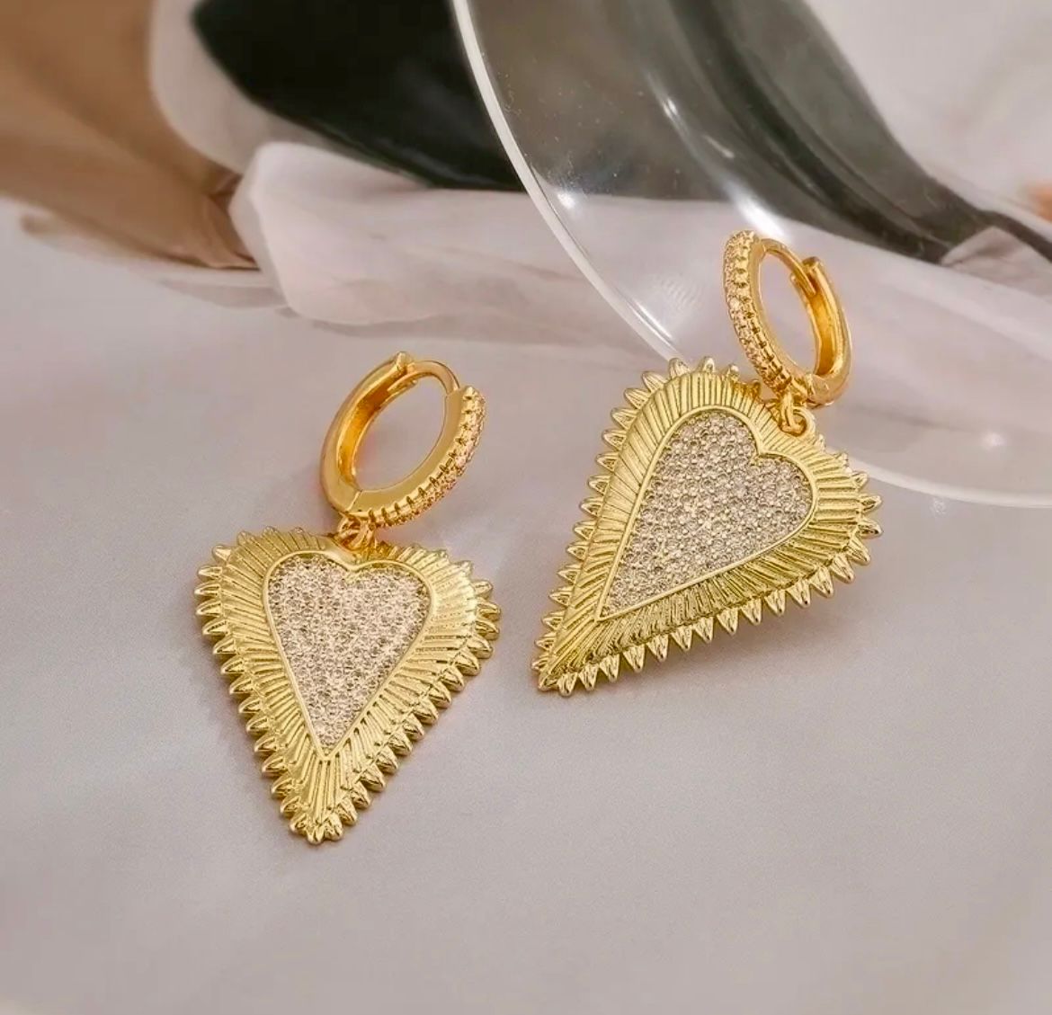 Aretes Amor intenso