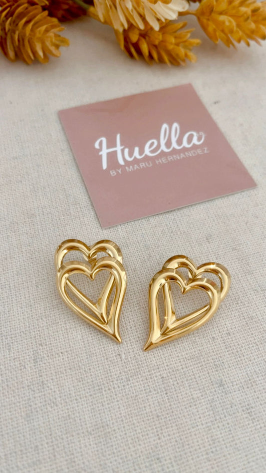 Aretes corazón doble