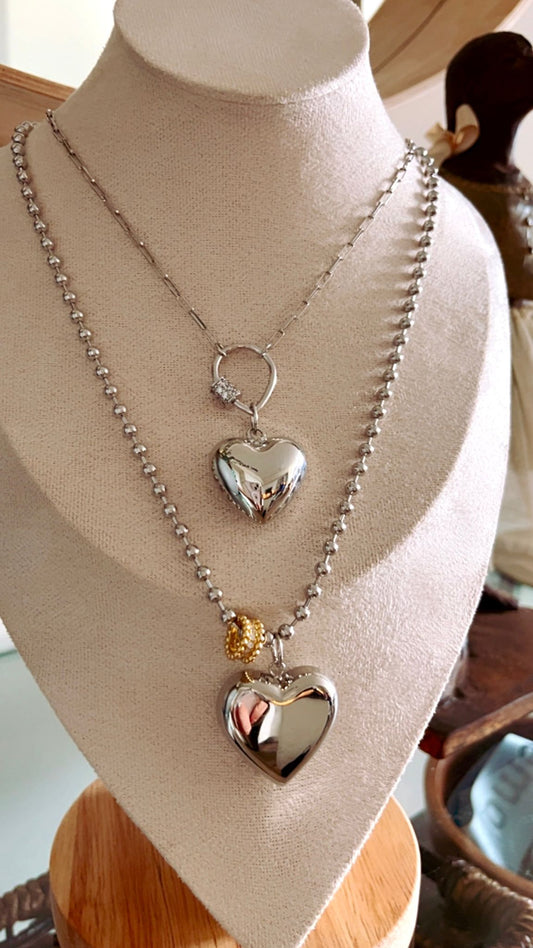 Collares corazón plata  Con broche gota