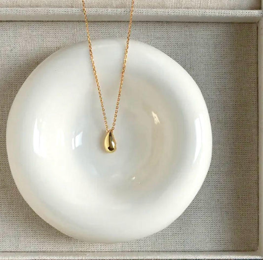 Cadena con mini gotas