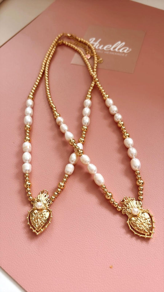 Collar con perla sagrado