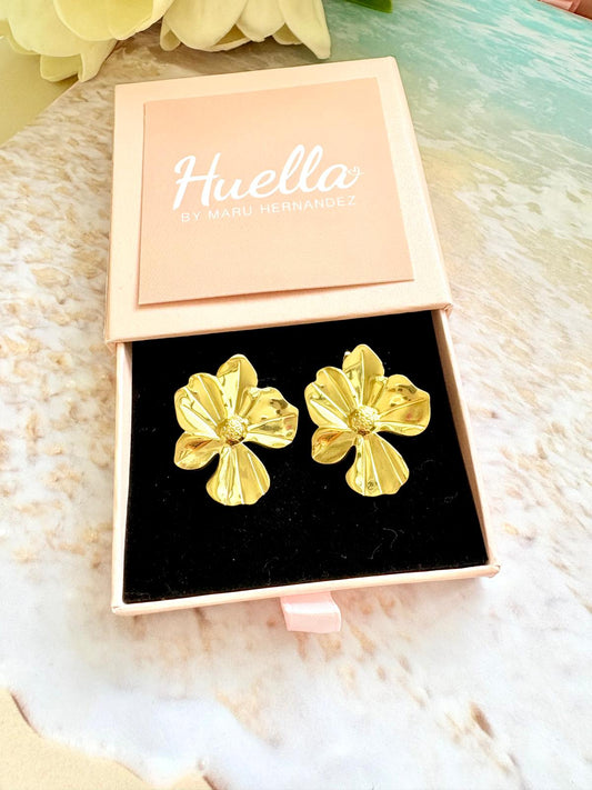 Aretes Flor en junio