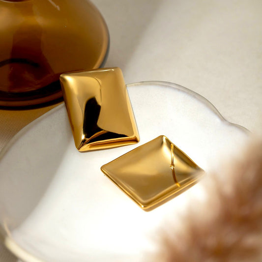 Aretes Placa Dorada