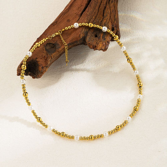 Collar en Acero balinés y perlas