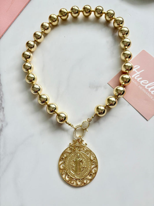 Collar Sam Benito Elegante