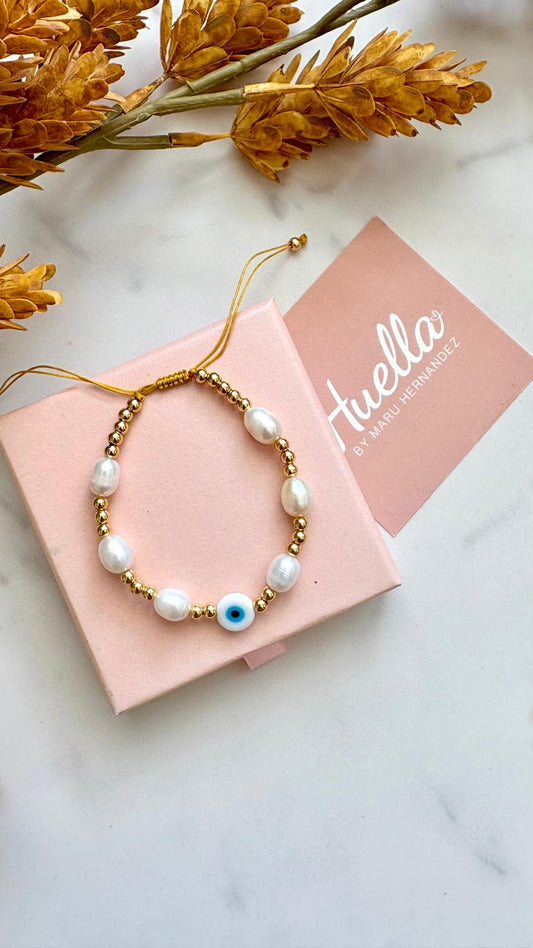Brazalete perla ojitos