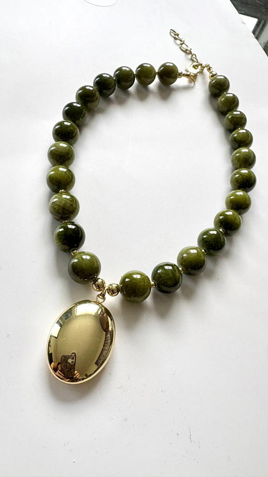 Collar Olivo