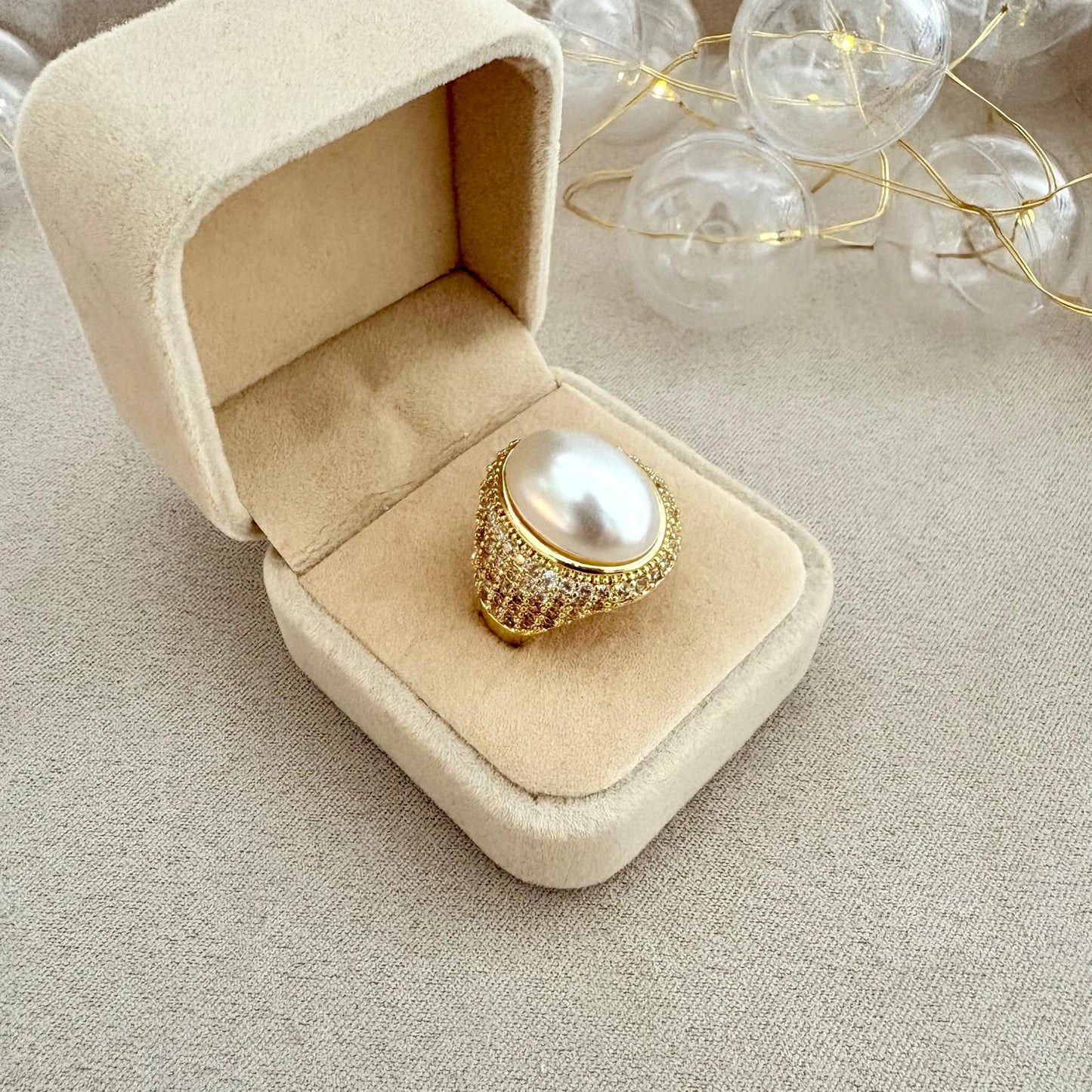 Anillo Perla en Pedrería